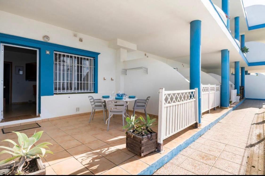 Apartamento La Tortuga II Beach Tarifa Exterior foto